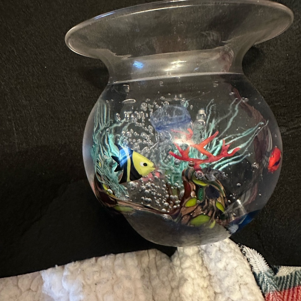 Ogetti Colorful Glass Fish Bowl Decor